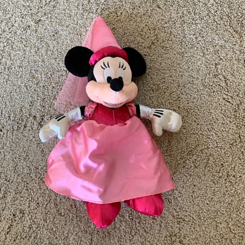 Disneyland Minnie Mouse Princess Plush